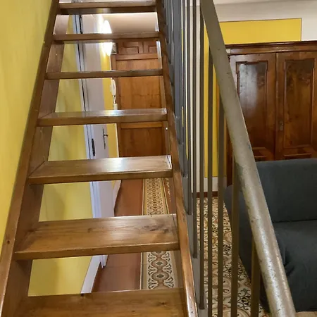Manon Lescaut Apartment Florence